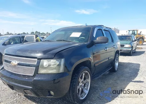 2010 Chevrolet Tahoe Lt z USA, uszkodzony, nr VIN 1GNMCBE33AR199864